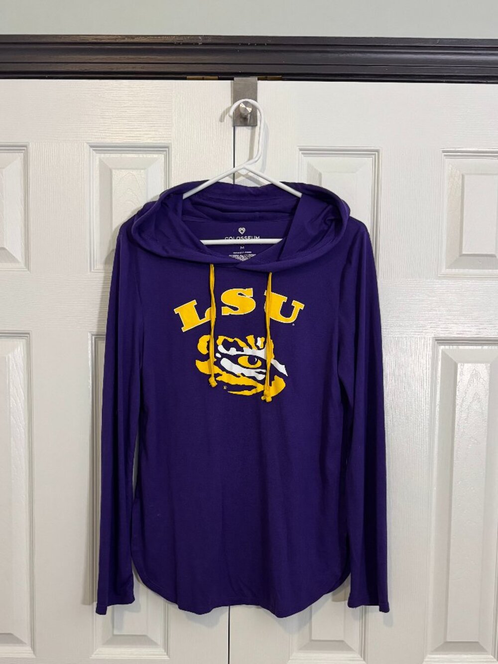 Colosseum LSU Lightweight Sweatshirt NWOT